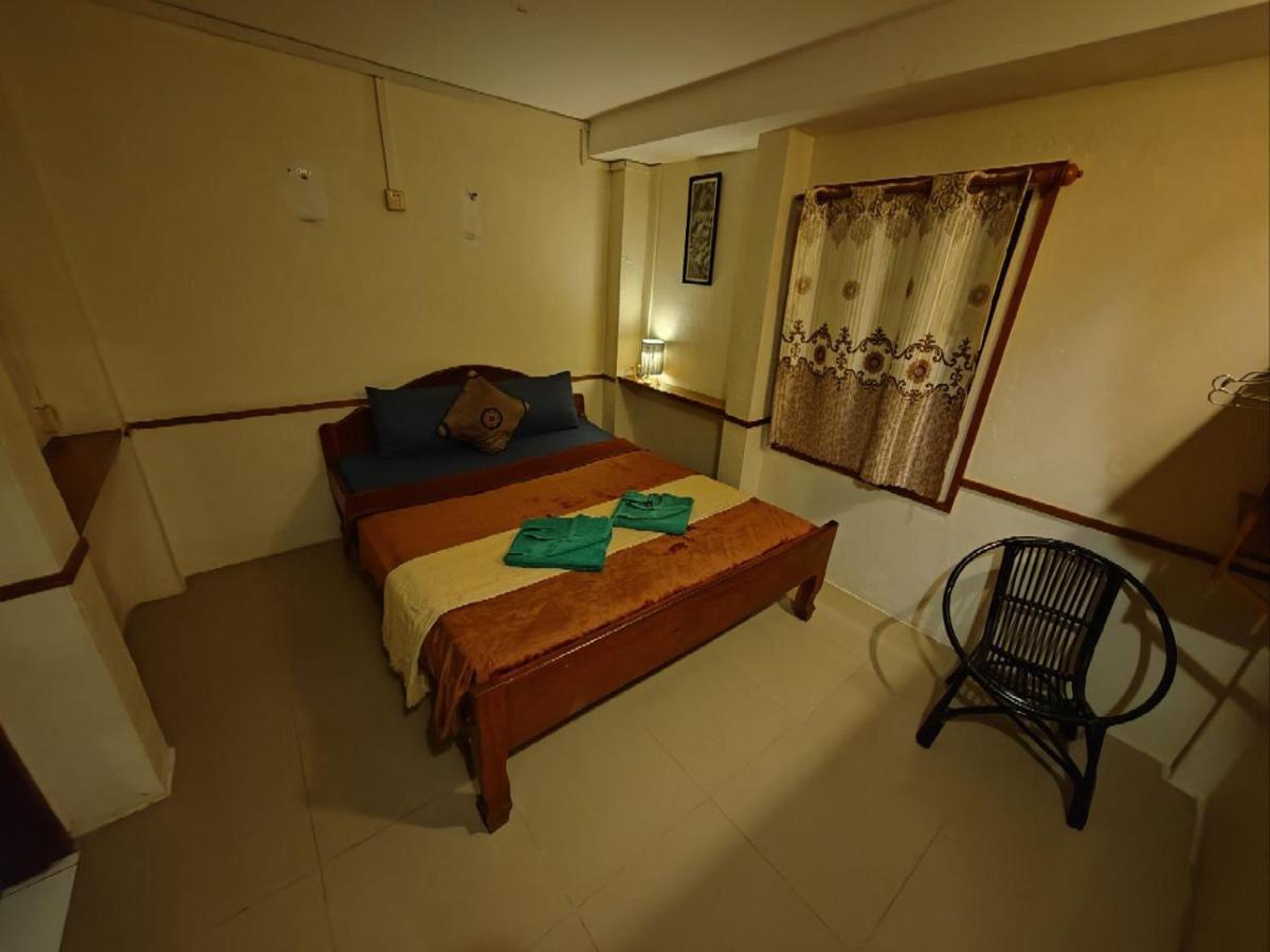 Soben Cafe Guesthouse & Restaurant Siem Reap Exterior photo